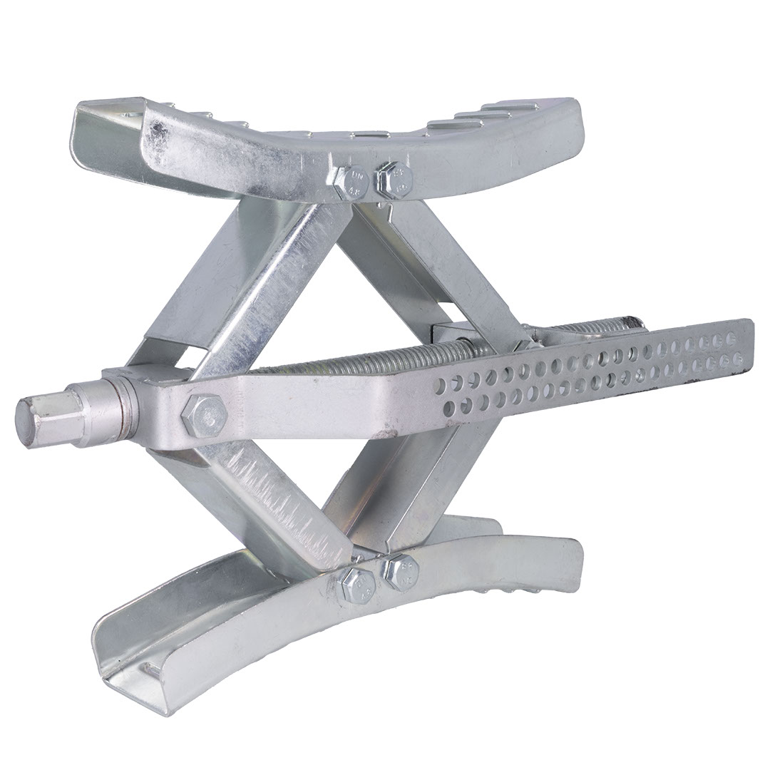 DynalineH.D. Wheel Stop Chock. c/w Ratchet Wrench and Padlock
